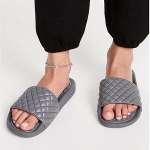 EUC APL Lusso Slides